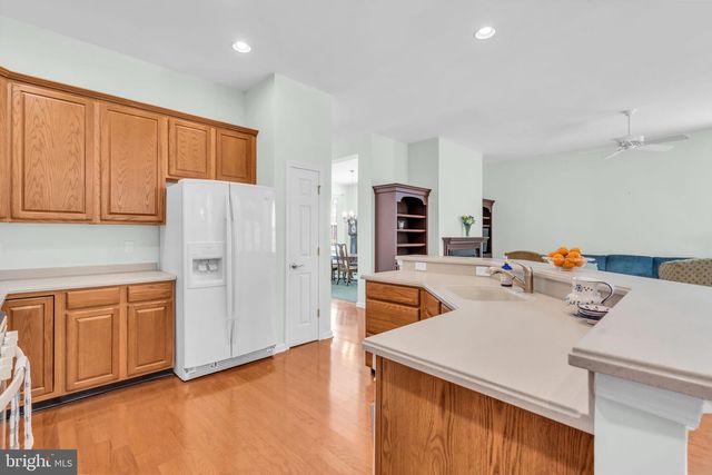 15 LILY POND LANE, Barnegat, NJ 08005