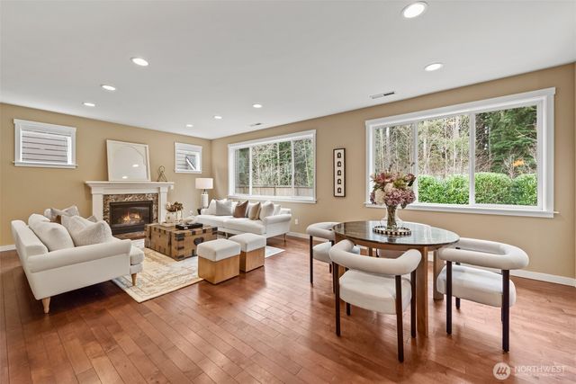 10303 238th Place NE, Redmond, WA 98053