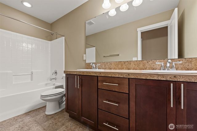 10303 238th Place NE, Redmond, WA 98053