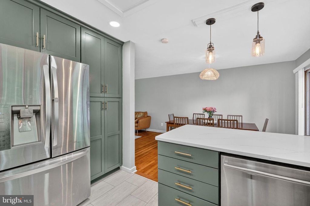 Image 12 of property listing at 12519 LITTLETON ST, Silver Spring, MD 20906