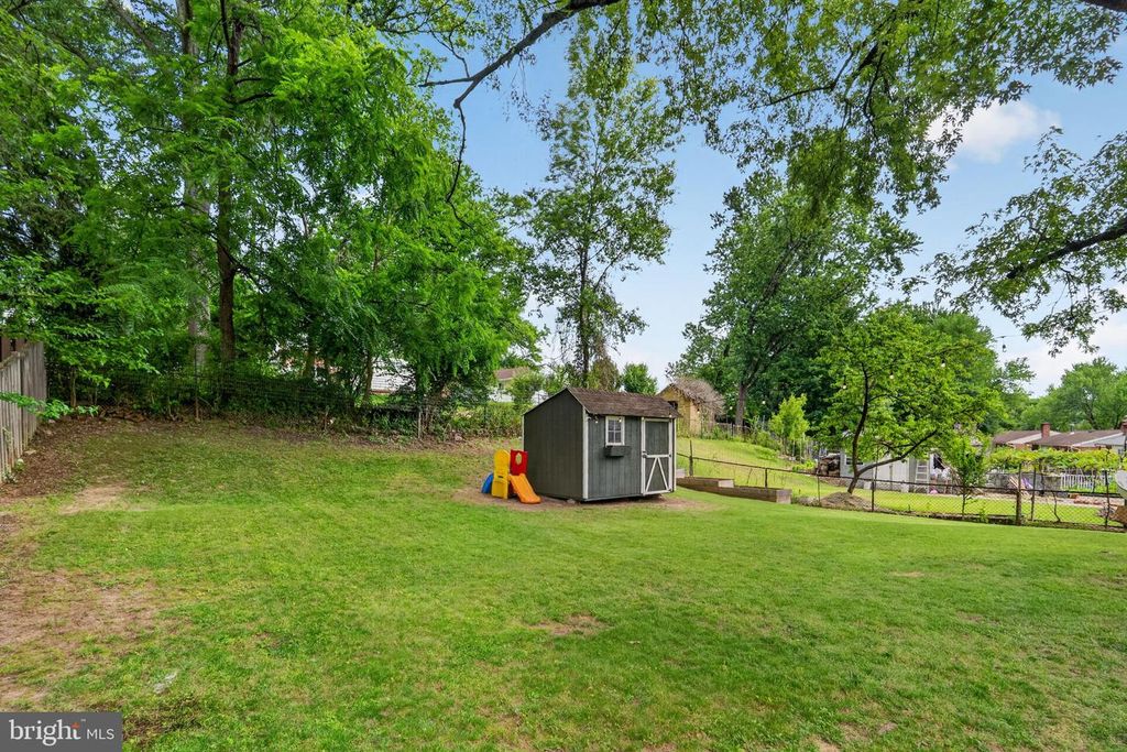 Image 29 of property listing at 12519 LITTLETON ST, Silver Spring, MD 20906