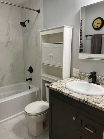 302 Freehauf Street, Lemont, IL 60439