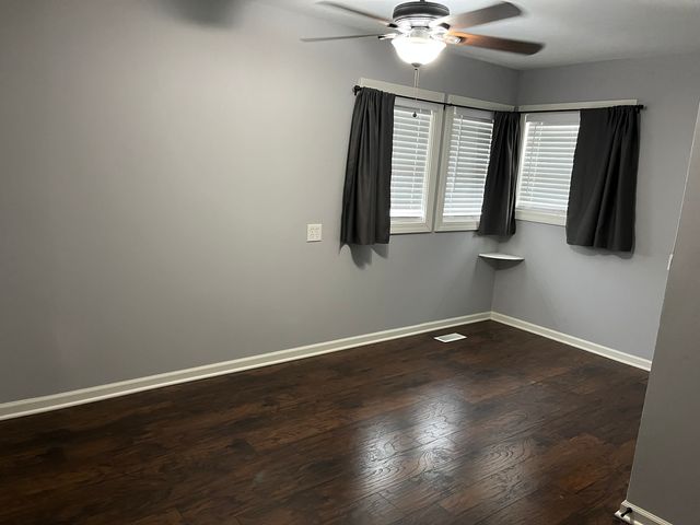 302 Freehauf Street, Lemont, IL 60439