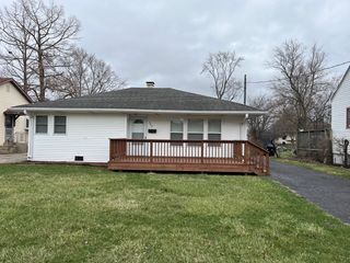302 Freehauf Street, Lemont, IL 60439