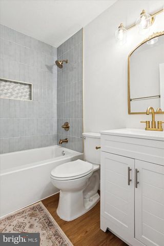 108 E 1ST AVE, Parkesburg, PA 19365