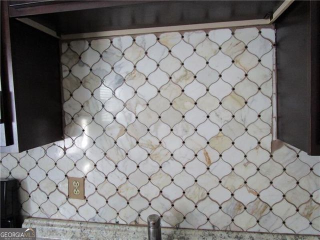 1235 Riverside Drive F6, Gainesville, GA 30501