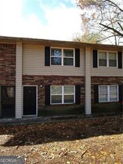 1235 Riverside Drive F6, Gainesville, GA 30501