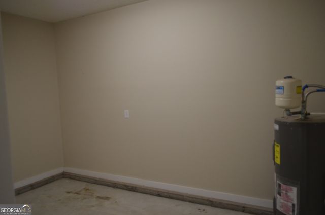 103 Lakeview, Ivey, GA 31031