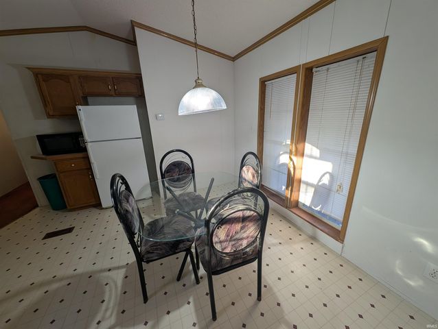 12905 E Shady Meadows, Solsberry, IN 47459