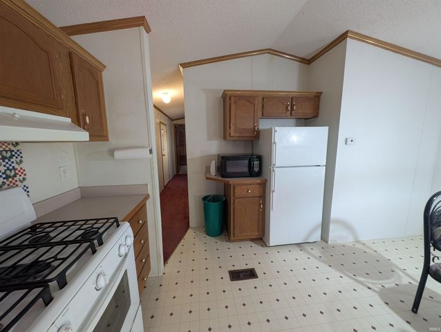 12905 E Shady Meadows, Solsberry, IN 47459