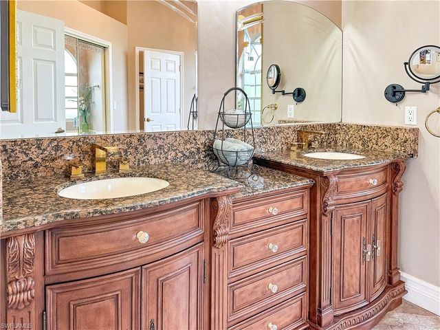 605 Grand Rapids BLVD, Naples, FL 34120
