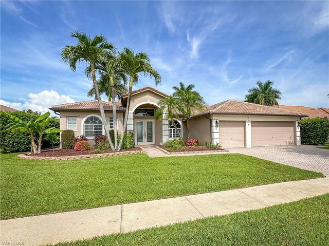 605 Grand Rapids BLVD, Naples, FL 34120