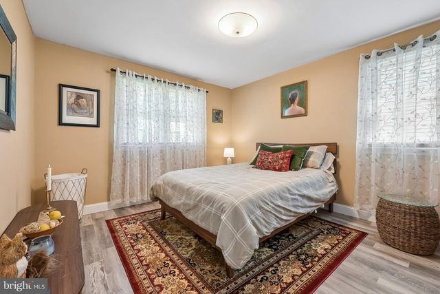 5524 WAYNE AVE, Pennsauken, NJ 08110