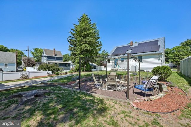 5524 WAYNE AVE, Pennsauken, NJ 08110
