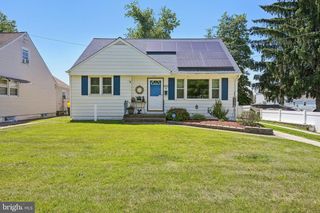 5524 WAYNE AVE, Pennsauken, NJ 08110