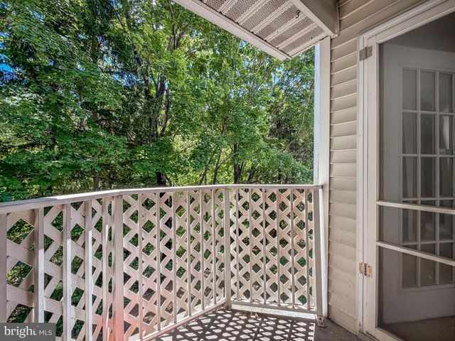 804 DIAMOND DR, Newtown, PA 18940