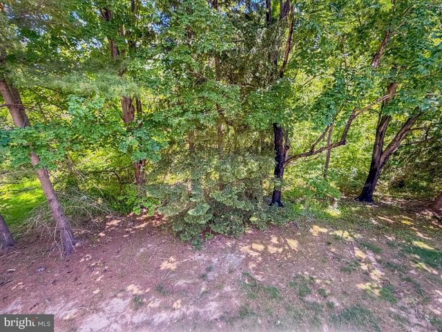 804 DIAMOND DR, Newtown, PA 18940