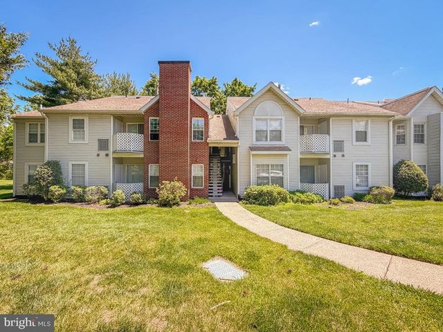 804 DIAMOND DR, Newtown, PA 18940