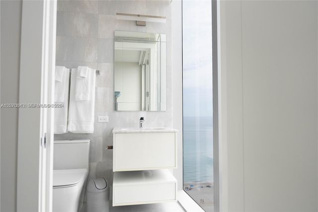 18501 Collins Avenue 1104, Sunny Isles Beach, FL 33160
