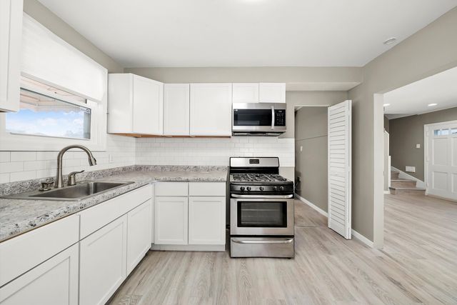 226 S Orchard Drive, Park Forest, IL 60466