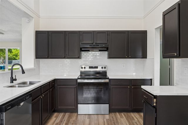 7606 Clairmont Avenue, Rowlett, TX 75089