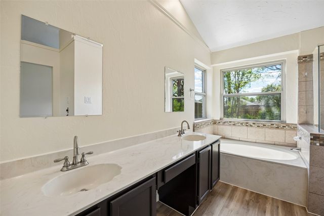 7606 Clairmont Avenue, Rowlett, TX 75089