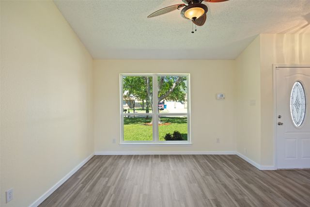 7606 Clairmont Avenue, Rowlett, TX 75089