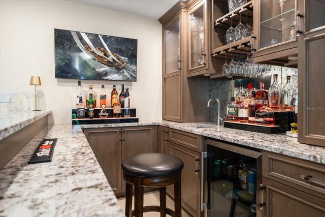 485 PARK AVENUE, Belleair, FL 33756