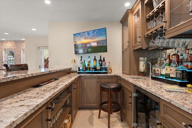 485 PARK AVENUE, Belleair, FL 33756