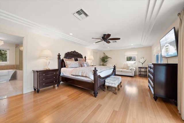 485 PARK AVENUE, Belleair, FL 33756