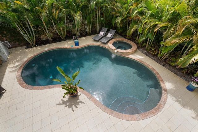 485 PARK AVENUE, Belleair, FL 33756