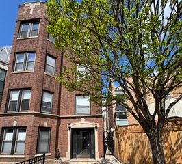 722 W Oakdale Avenue 1R, Chicago, IL 60657