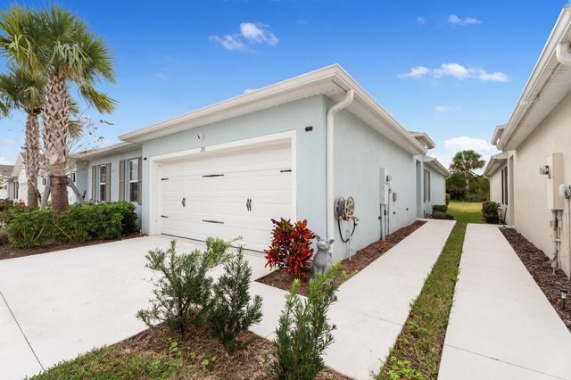 271 Raspberry Road, Fort Pierce, FL 34981