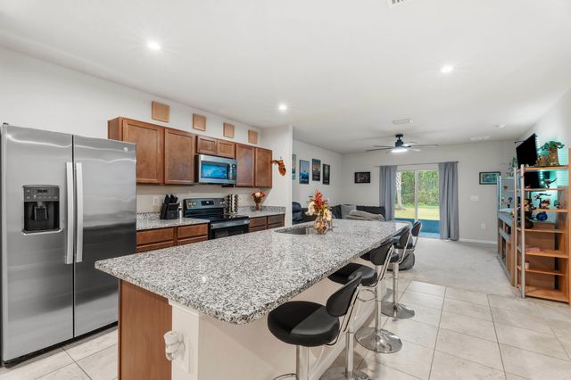 271 Raspberry Road, Fort Pierce, FL 34981