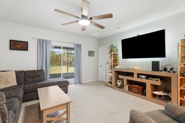 271 Raspberry Road, Fort Pierce, FL 34981