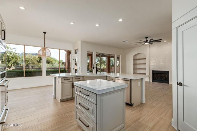 13761 E Lupine Avenue, Scottsdale, AZ 85259
