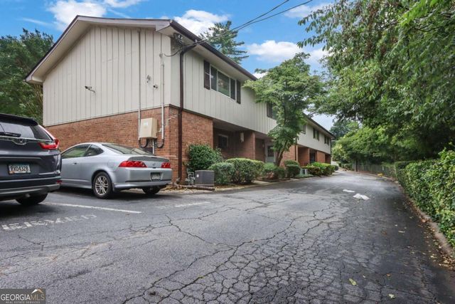 2524 Bradford Square NE, Atlanta, GA 30345