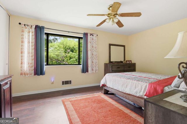 2524 Bradford Square NE, Atlanta, GA 30345