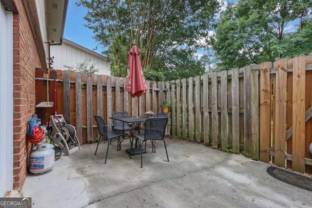 2524 Bradford Square NE, Atlanta, GA 30345