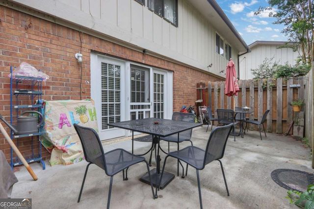 2524 Bradford Square NE, Atlanta, GA 30345