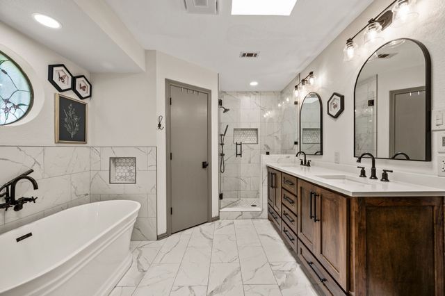 1337 Storm Drive, Bedford, TX 76022