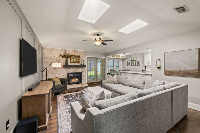1337 Storm Drive, Bedford, TX 76022