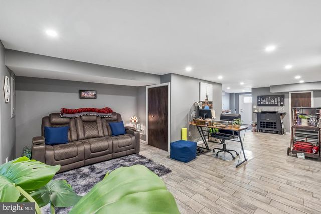 12045 MILLBROOK RD, Philadelphia, PA 19154