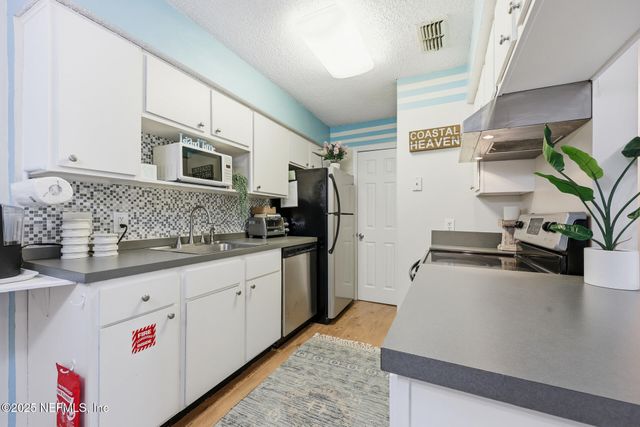 2886 FOREST RIDGE Drive U6, Fernandina Beach, FL 32034