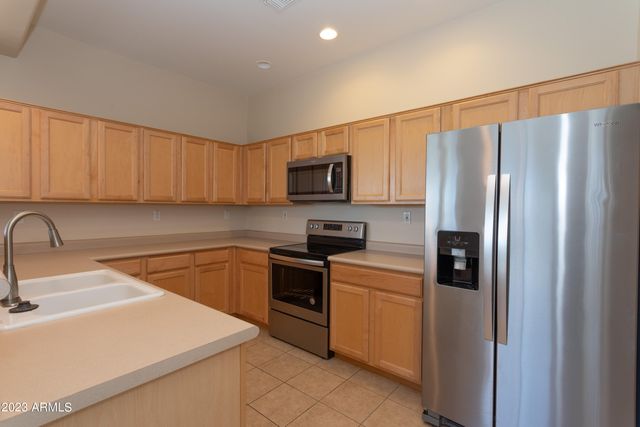 19550 N Grayhawk Drive Unit 2001, Scottsdale, AZ 85255