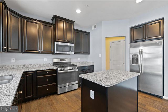 9866 OBIN LN, Waldorf, MD 20601