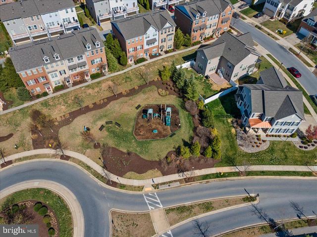 9866 OBIN LN, Waldorf, MD 20601