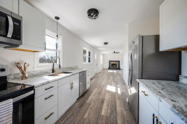 333 N Main Street, Amherst, VA 24521