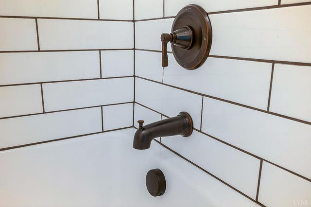 333 N Main Street, Amherst, VA 24521