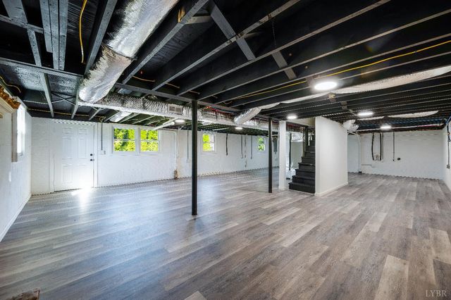 333 N Main Street, Amherst, VA 24521